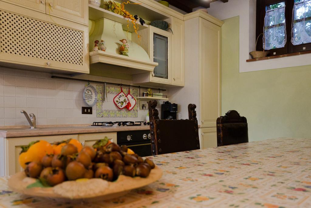 Locazione Turistica Ex Le Casette Di Cedromonte Panicale Δωμάτιο φωτογραφία